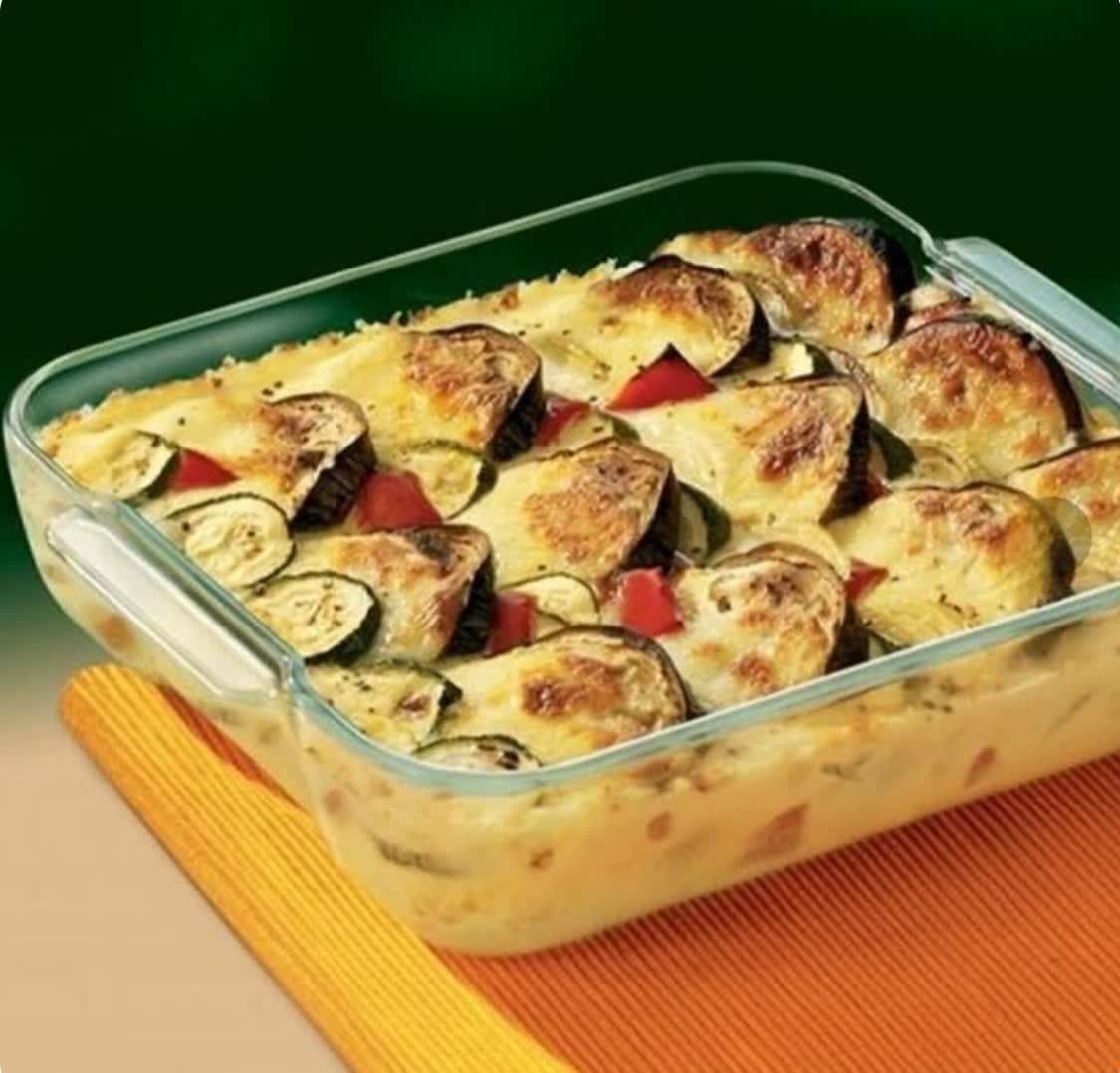 تابه مربع 21*25 پیرکس فرانسه کد 220